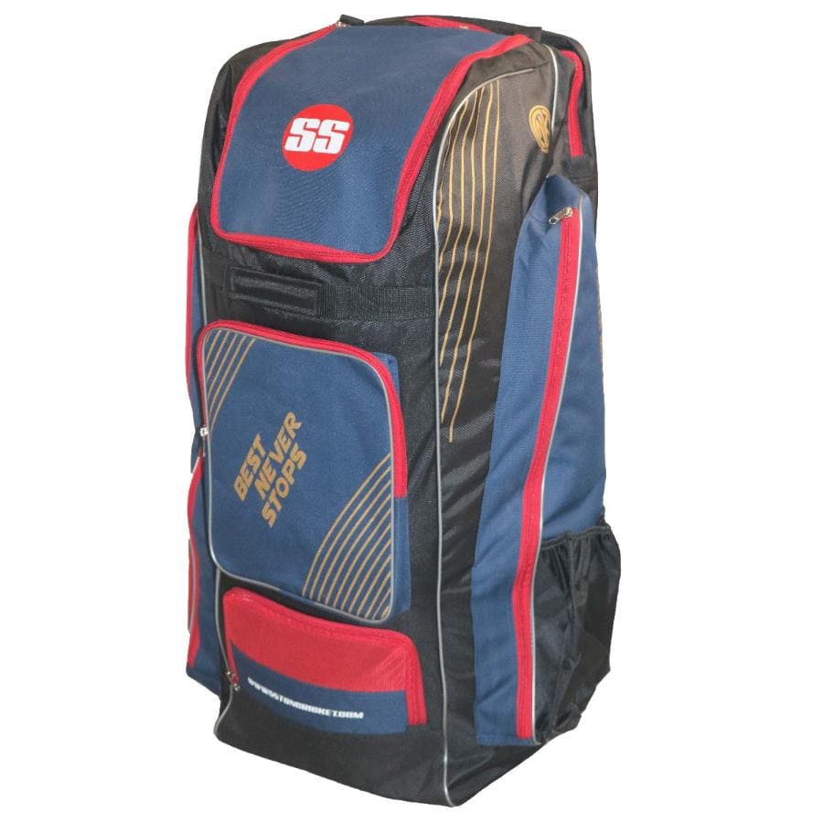 SS PLAYERS DUFFLE CRICKET KIT BAG (6 BAT SLEEVE) layers Duffle with 6 bat sleeves