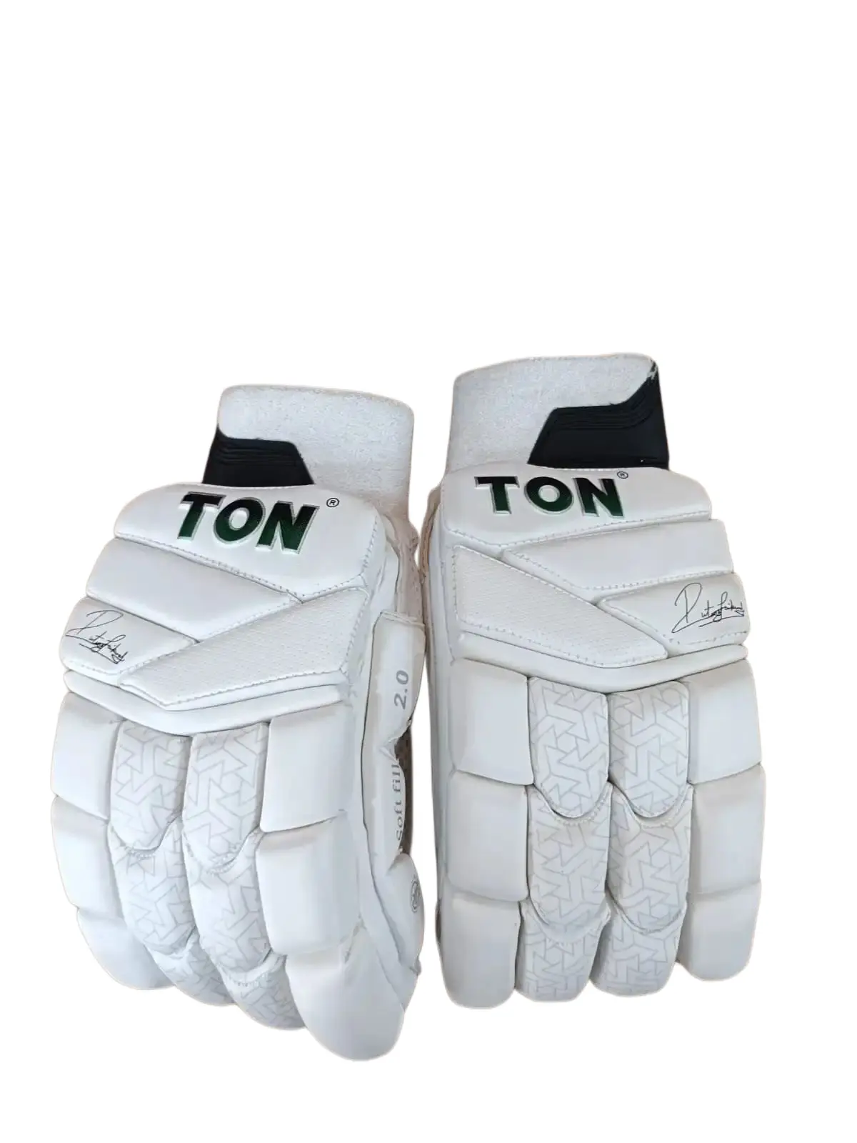 Ton Pro 2.0 Cricket Batting Gloves 2026